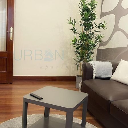 Vivienda Turistica Urbana En Santuchu, Comoda, Funcional Y Con Parking Більбао Екстер'єр фото