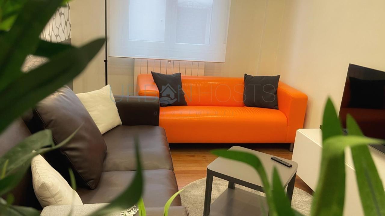 Vivienda Turistica Urbana En Santuchu, Comoda, Funcional Y Con Parking Більбао Екстер'єр фото