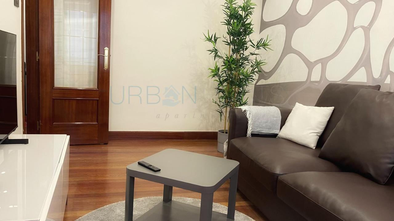 Vivienda Turistica Urbana En Santuchu, Comoda, Funcional Y Con Parking Більбао Екстер'єр фото