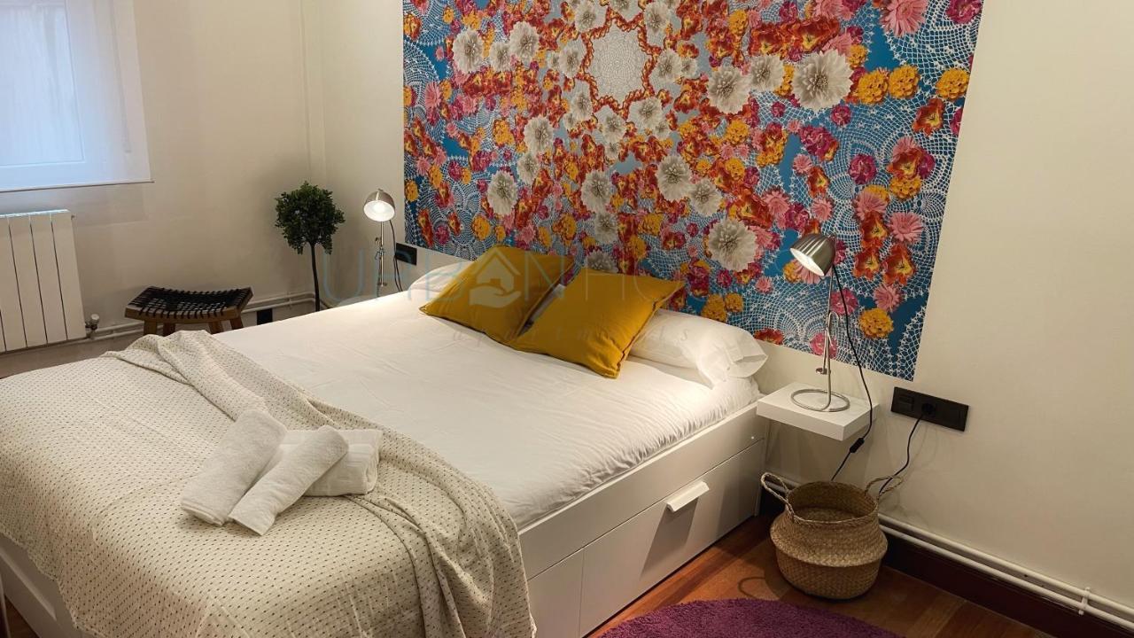Vivienda Turistica Urbana En Santuchu, Comoda, Funcional Y Con Parking Більбао Екстер'єр фото