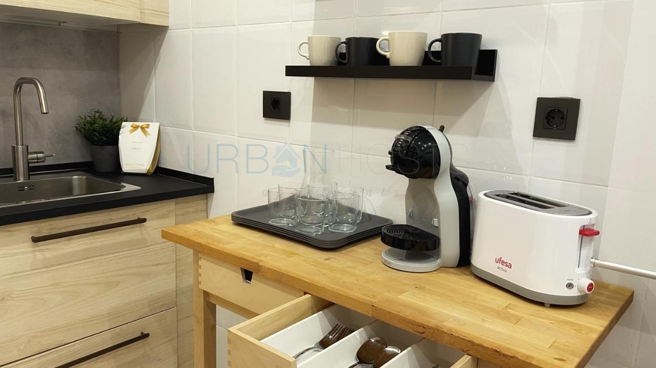 Vivienda Turistica Urbana En Santuchu, Comoda, Funcional Y Con Parking Більбао Екстер'єр фото
