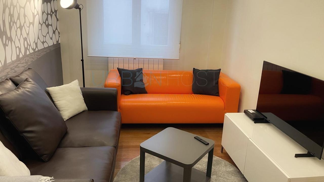 Vivienda Turistica Urbana En Santuchu, Comoda, Funcional Y Con Parking Більбао Екстер'єр фото